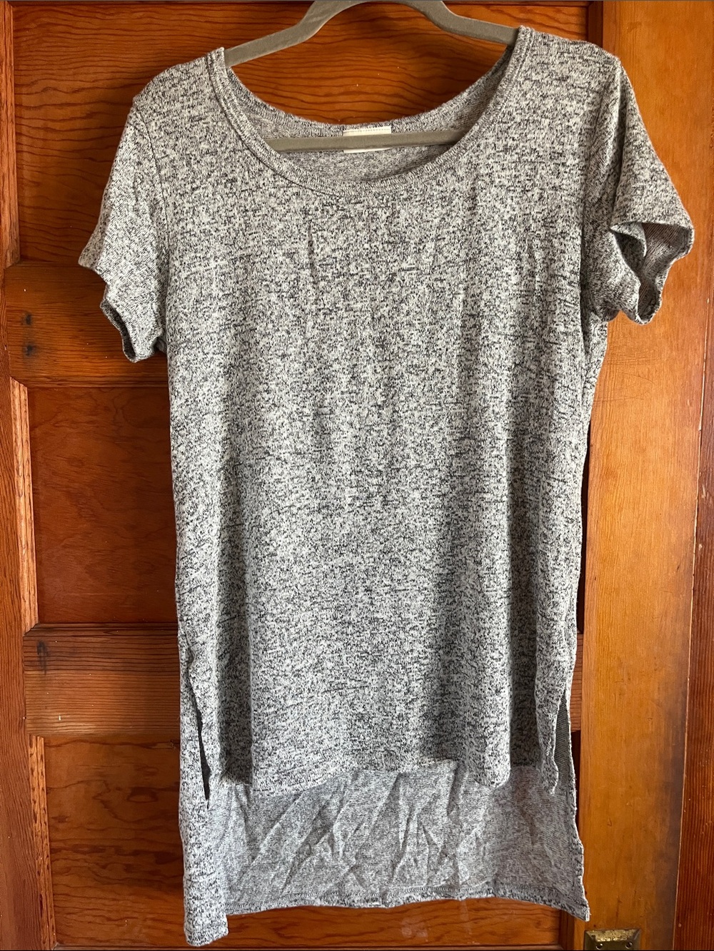 Gray Short-Sleeve Knit Tunic